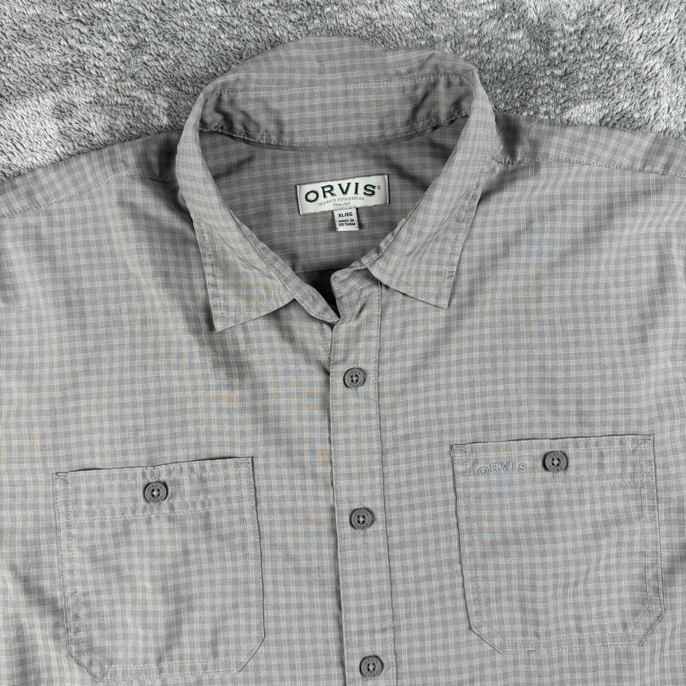 Orvis Classic Collection Men's XL Two Pocket Gray Button Up Short Sleeve Shirt